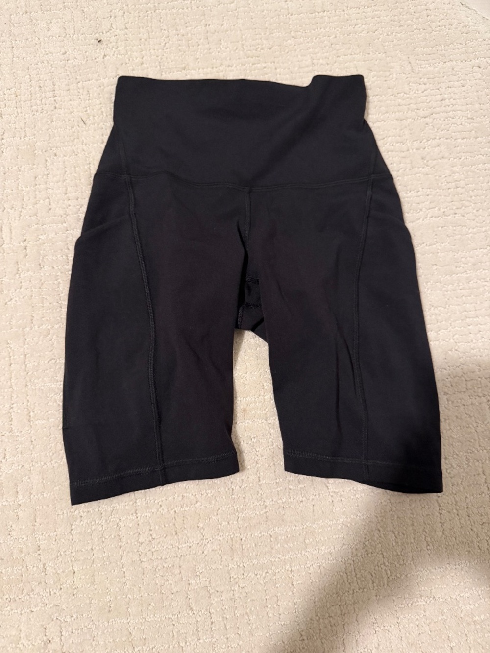 NWOT Black Lululemon Align HR Short 8" w/ Pockets, Size 4